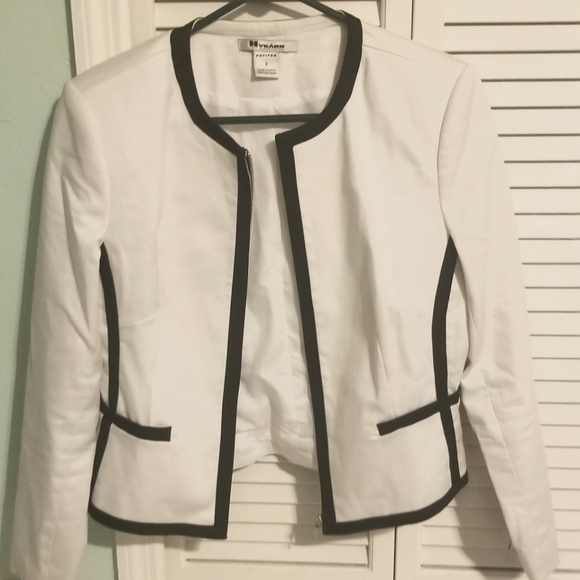Nycaro Jackets & Blazers - Vintage White jacket.